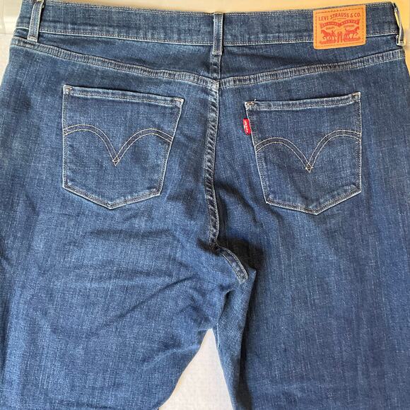 Levi’s Women Cropped Jeans size 18S - W34 L28 Blue Mid Rise Slim Fit - Picture 12 of 12
